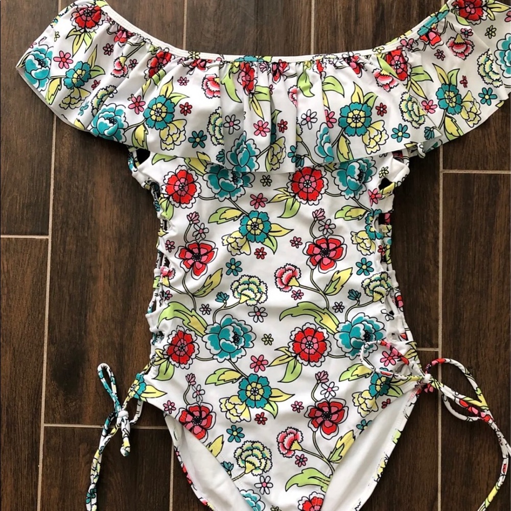 YMI one piece